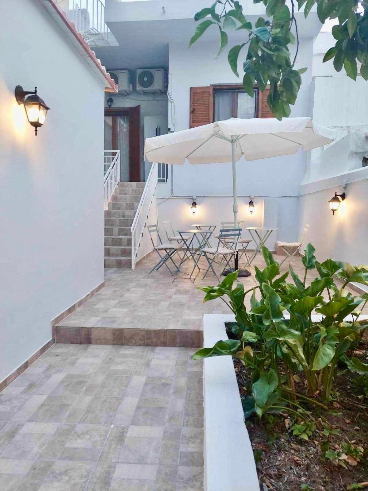 Utopia Suites Aegina 외부 사진