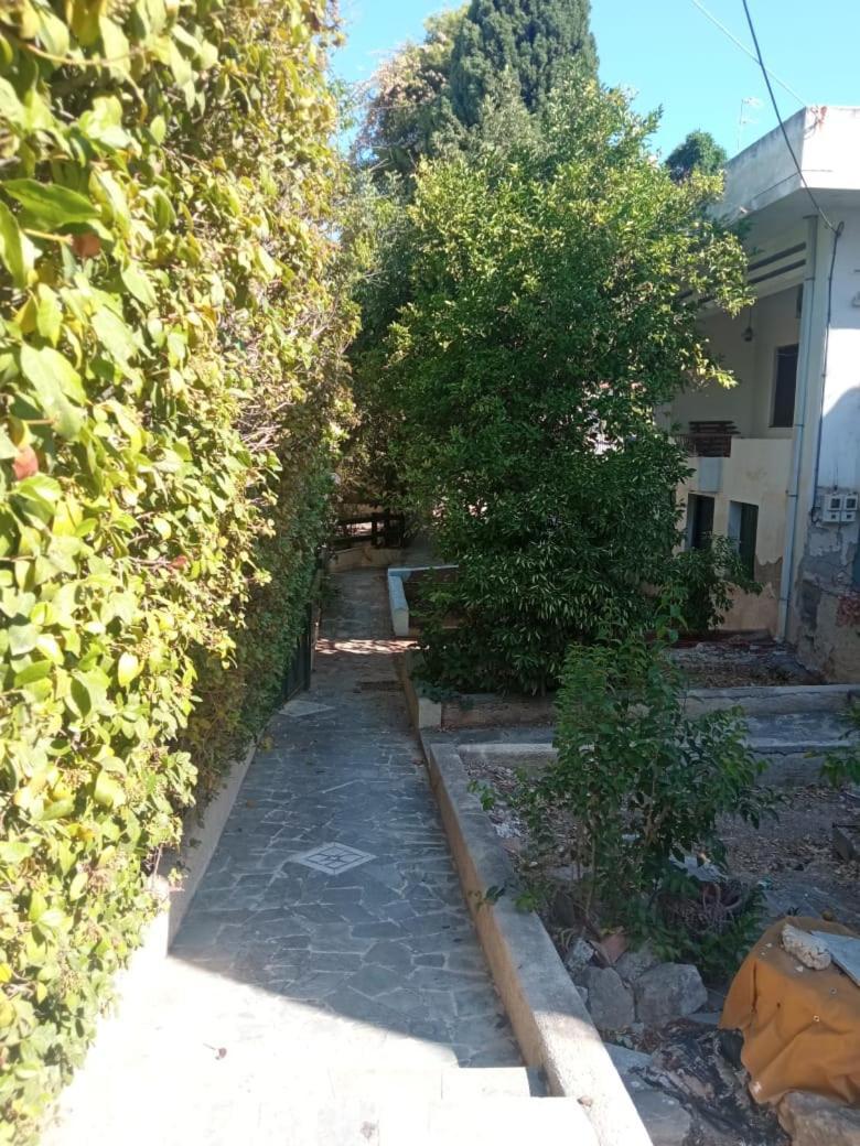Utopia Suites Aegina 외부 사진